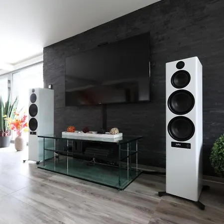 Gesamtes In Mit Grill- Garten Und Terrasse By Interhome 別荘 *