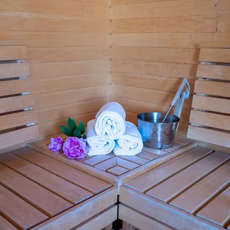 Gesamtes In Mit Grill- Garten Und Terrasse By Interhome Feriehus *